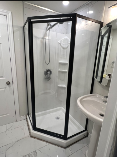 64b283b5-17ec-4cd8-bd28-8be7150ca8e3